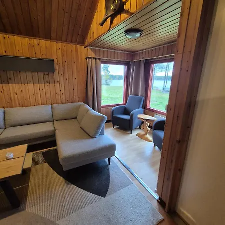 Aurora Haven- Jaervenrantamoekki, Oma Sauna Ja Rauha Vanttauskoski