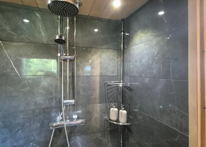 Aurora Haven- Jaervenrantamoekki, Oma Sauna Ja Rauha *