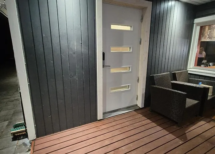 Aurora Haven- Jaervenrantamoekki, Oma Sauna Ja Rauha Vanttauskoski