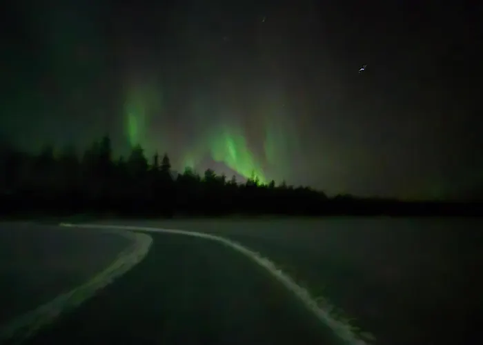 Aurora Haven- Jaervenrantamoekki, Oma Sauna Ja Rauha Vanttauskoski